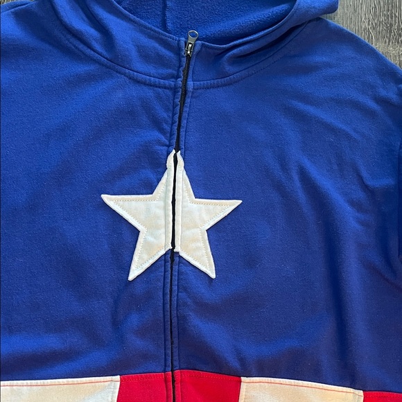 Marvel Adult 2X Superhero Hoodie - Blue, Red, White with beaded necklace. - Picture 5 of 9